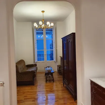 Casa Burguesa De 1900 * Valladolid